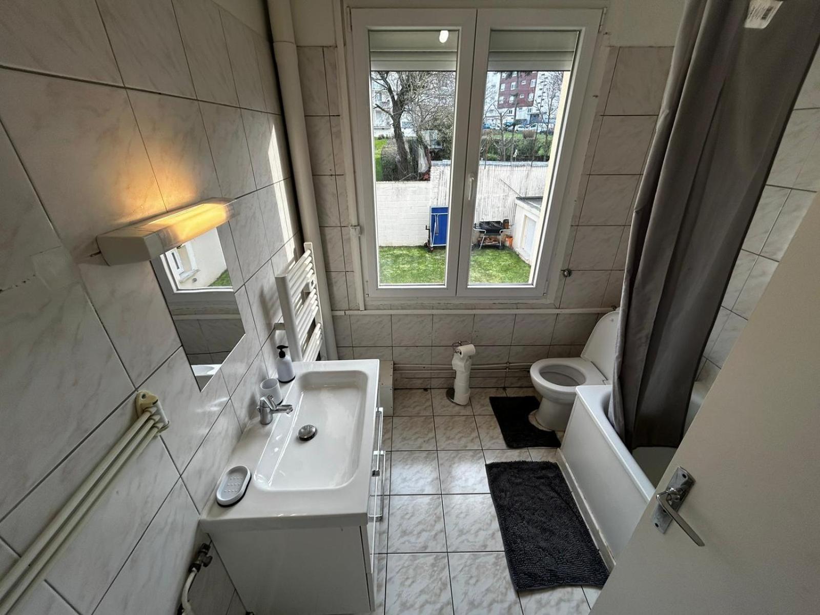Best Holliday Home For Family Newly Renovated Garges-lès-Gonesse المظهر الخارجي الصورة