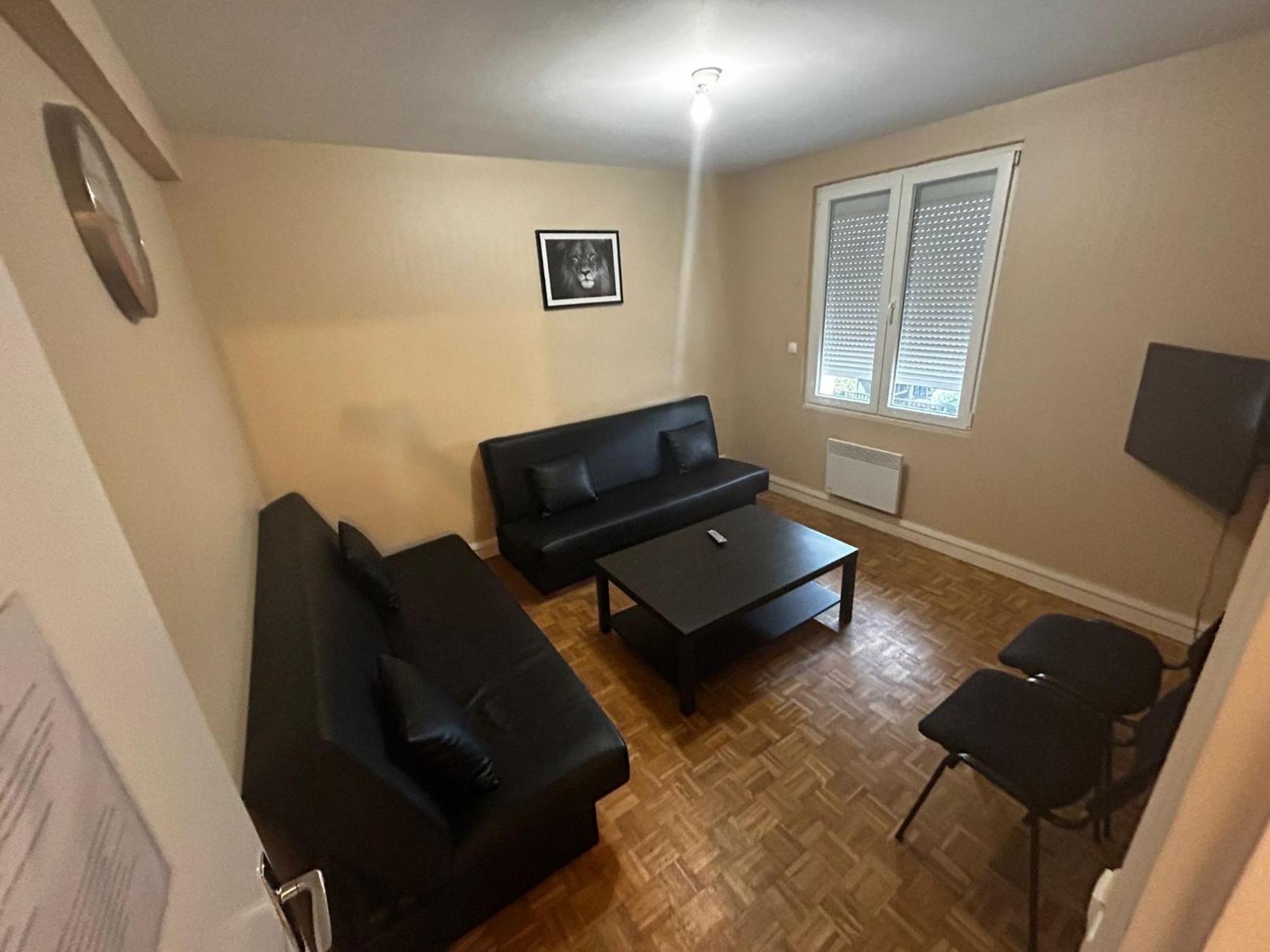 Best Holliday Home For Family Newly Renovated Garges-lès-Gonesse المظهر الخارجي الصورة